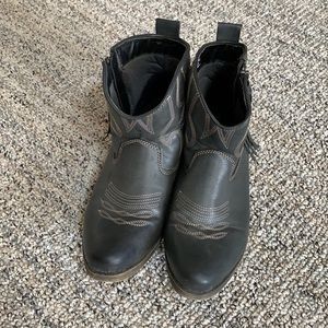 Mossimo Ankle Cowboy Boots.